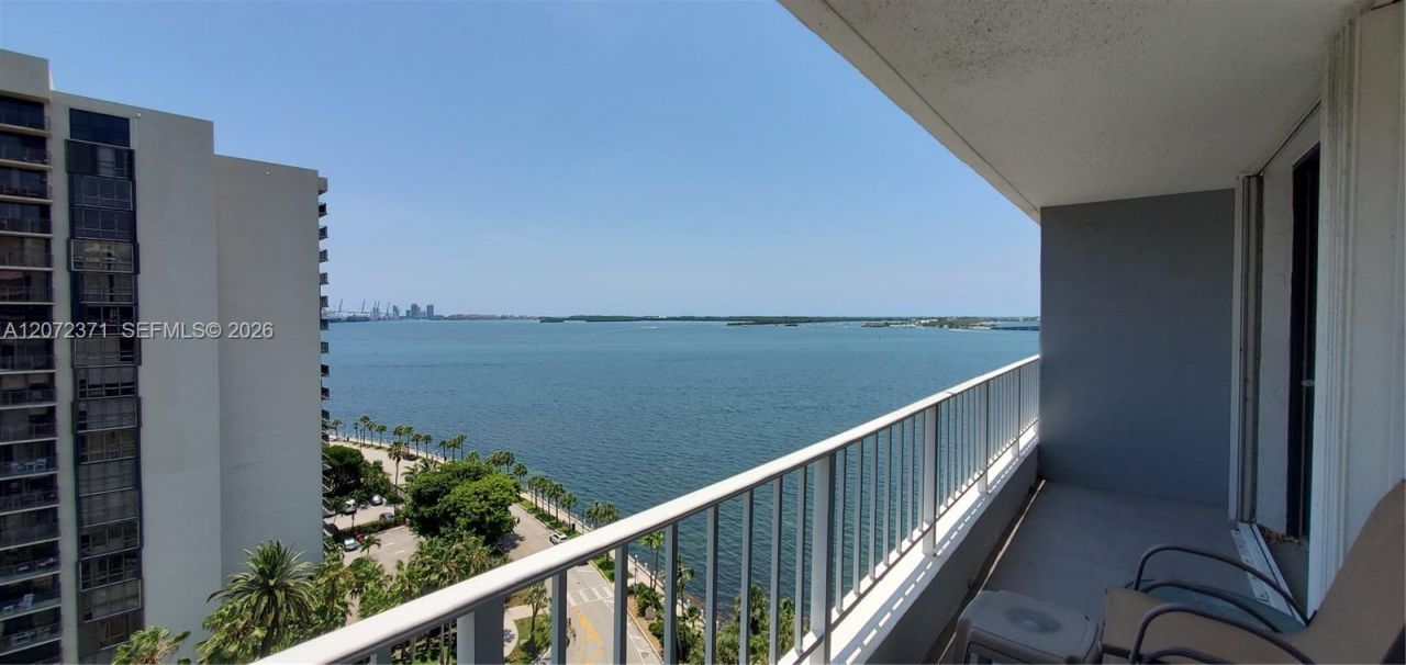 200 SE 15th Rd , Unit 16H, Miami, FL 33129 Photo