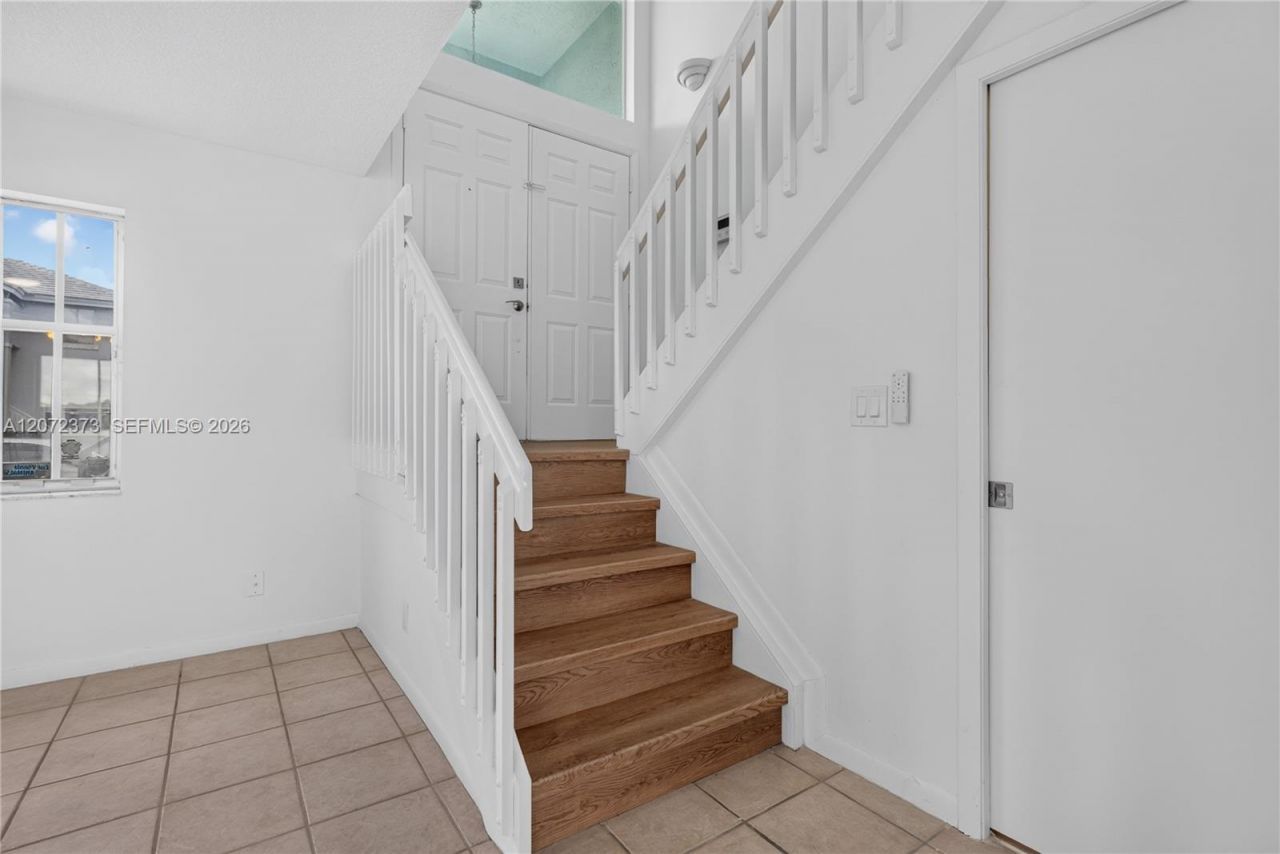 6733 Bayfront Dr, Margate, FL 33063 Photo