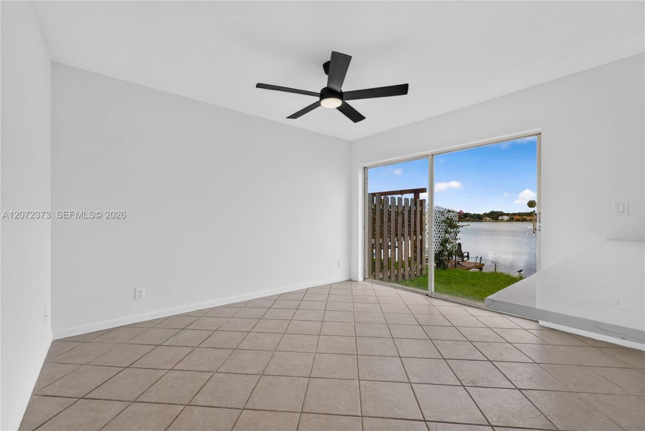 6733 Bayfront Dr, Margate, FL 33063 Photo
