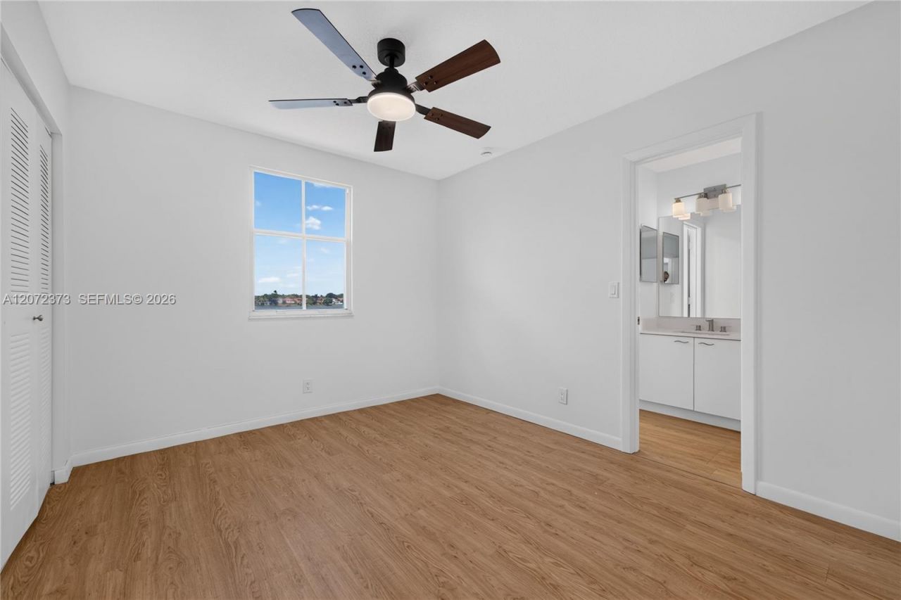 6733 Bayfront Dr, Margate, FL 33063 Photo