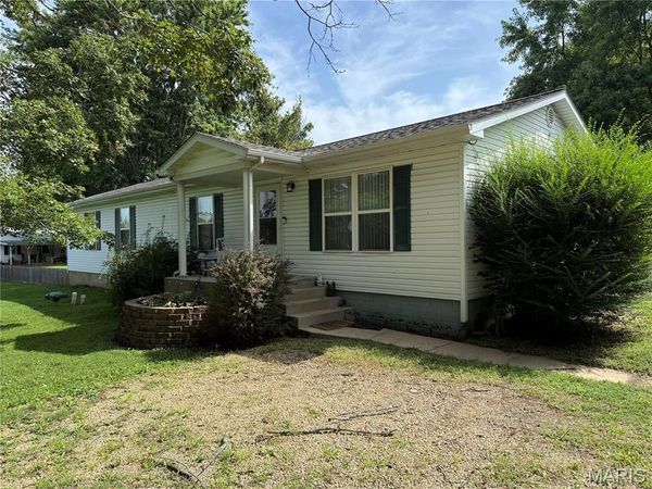 5134 Hurryville Road , Farmington, MO 63640