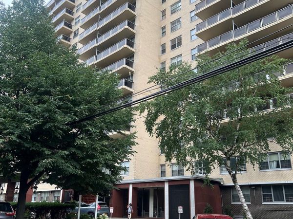 17520 Wexford Terrace, Unit 4J, Jamaica Estates, NY 11432