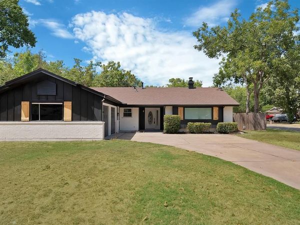 2505 Hollywood Drive, Arlington, TX 76013