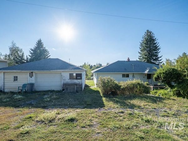 308 E Church Street, Uniontown, WA 99179