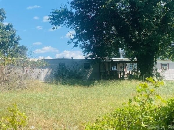 378 Polk Road 136, Cove, AR 71937