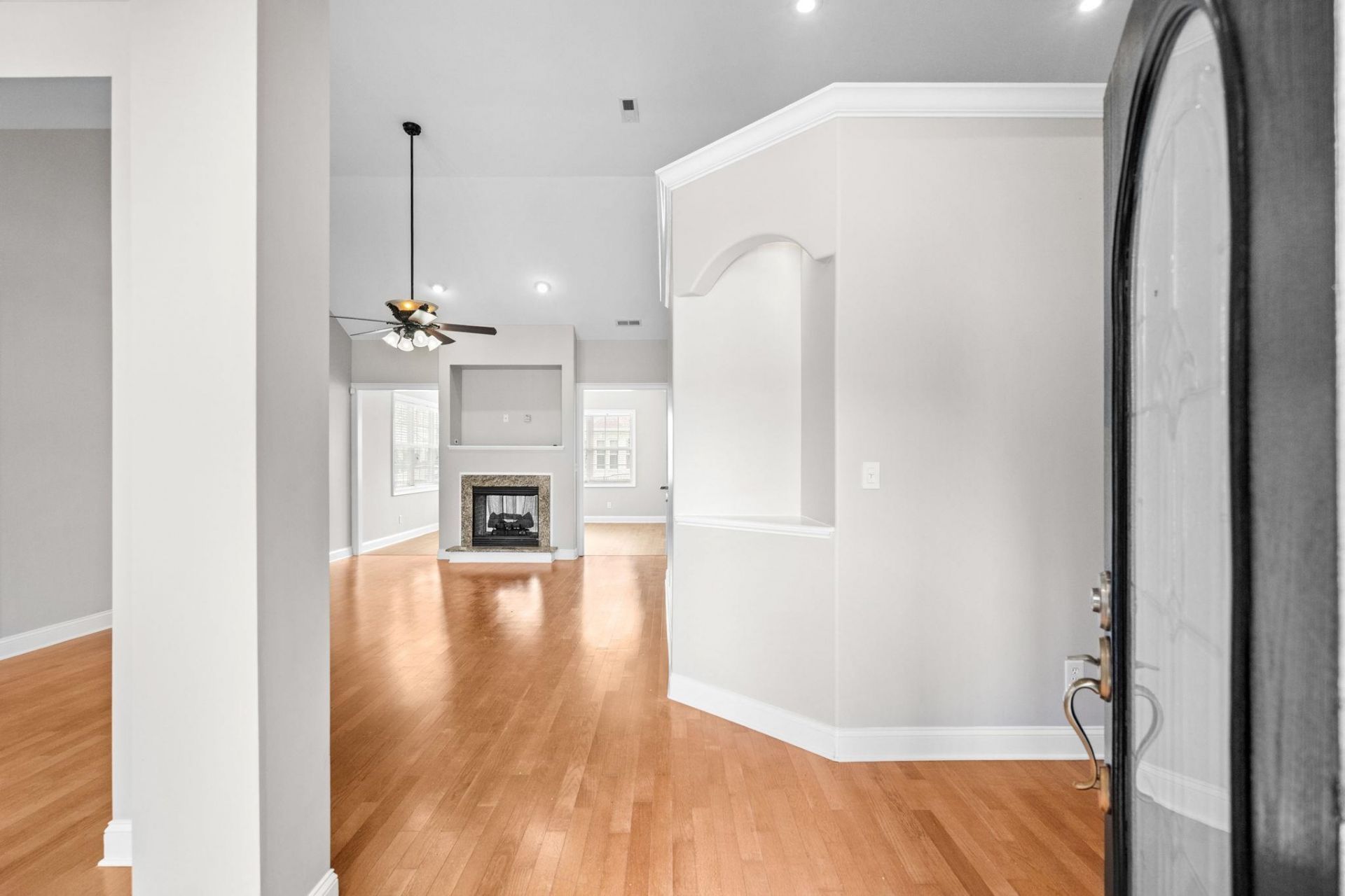 970 Shipmaster Ave. Photo 12