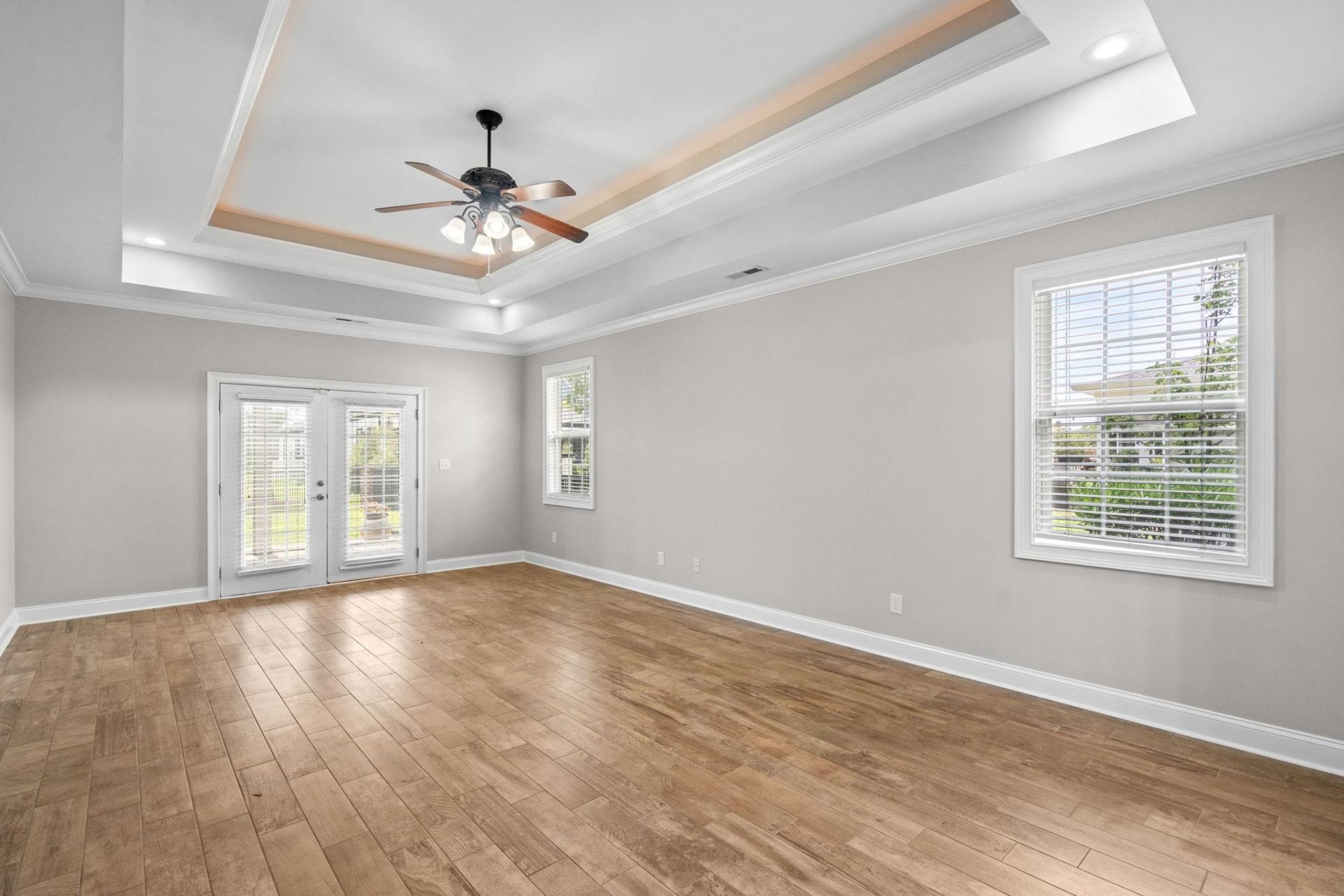 970 Shipmaster Ave. Photo 38