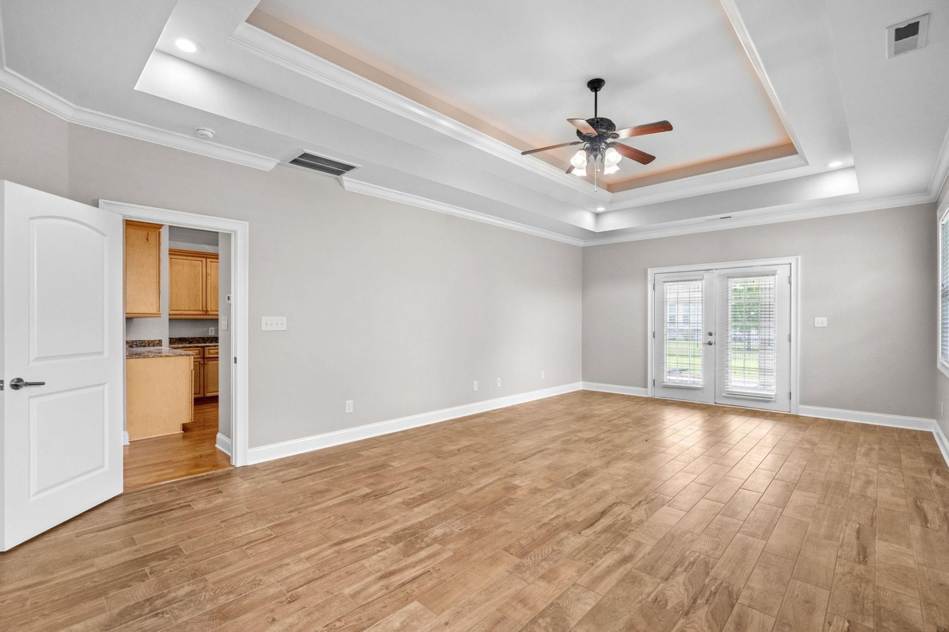 970 Shipmaster Ave. Photo 39