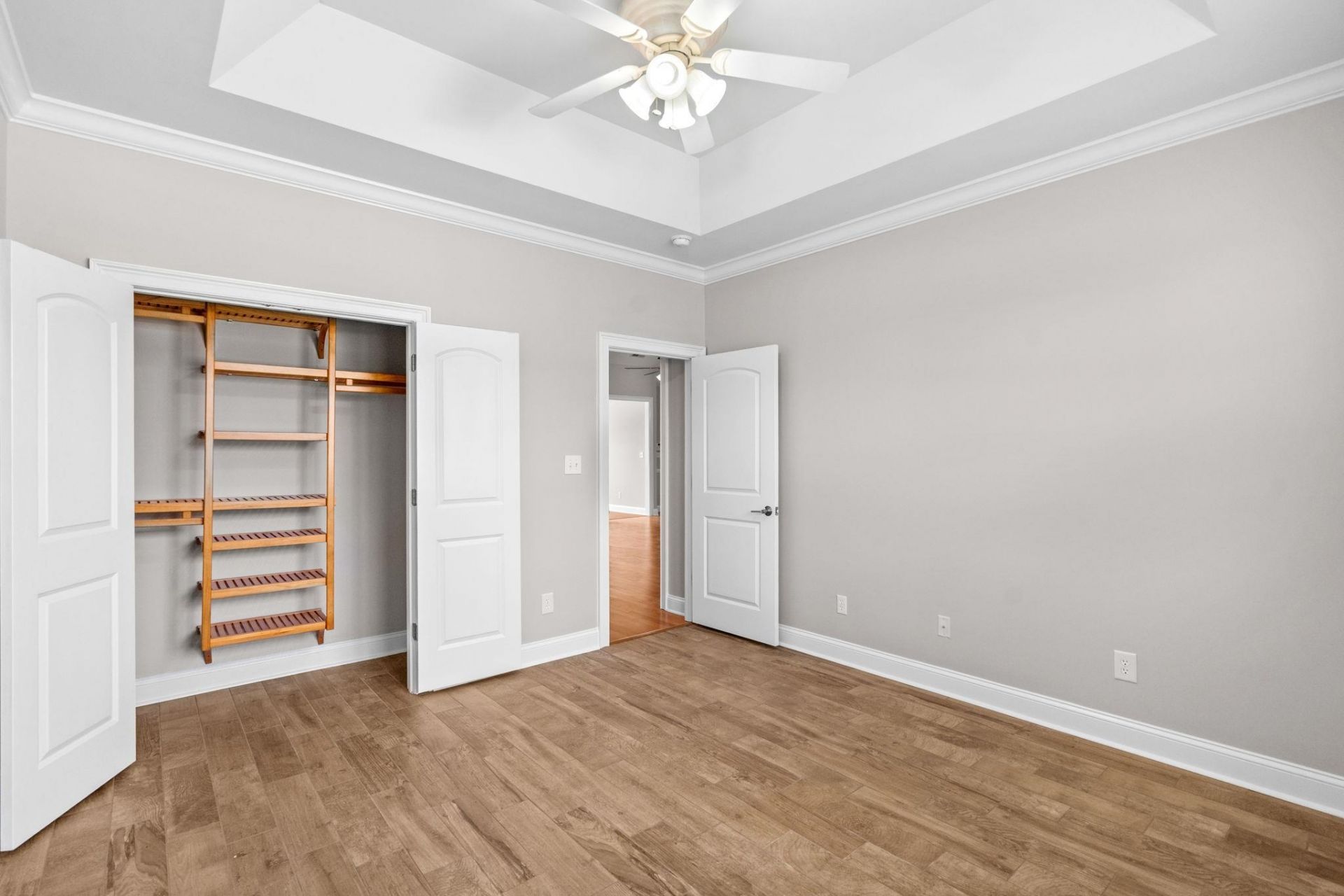 970 Shipmaster Ave. Photo 46