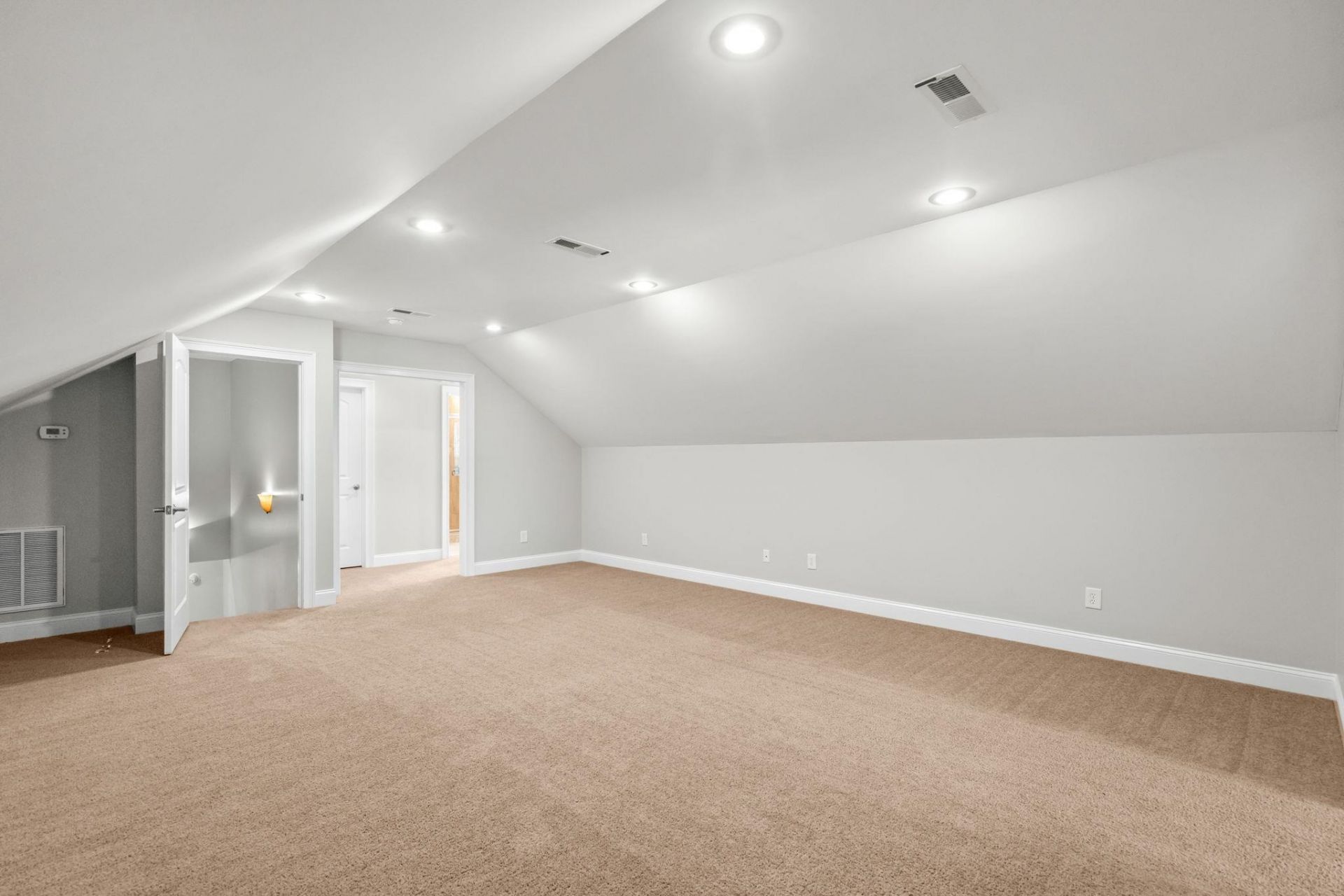 970 Shipmaster Ave. Photo 51