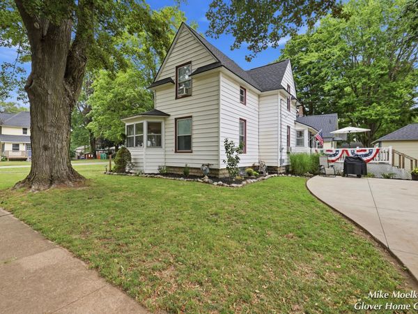 432 N Maple Street, Hopkins, MI 49328