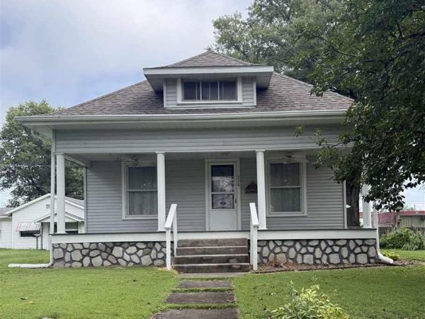220 Indiana Street, Sullivan, IN 47882