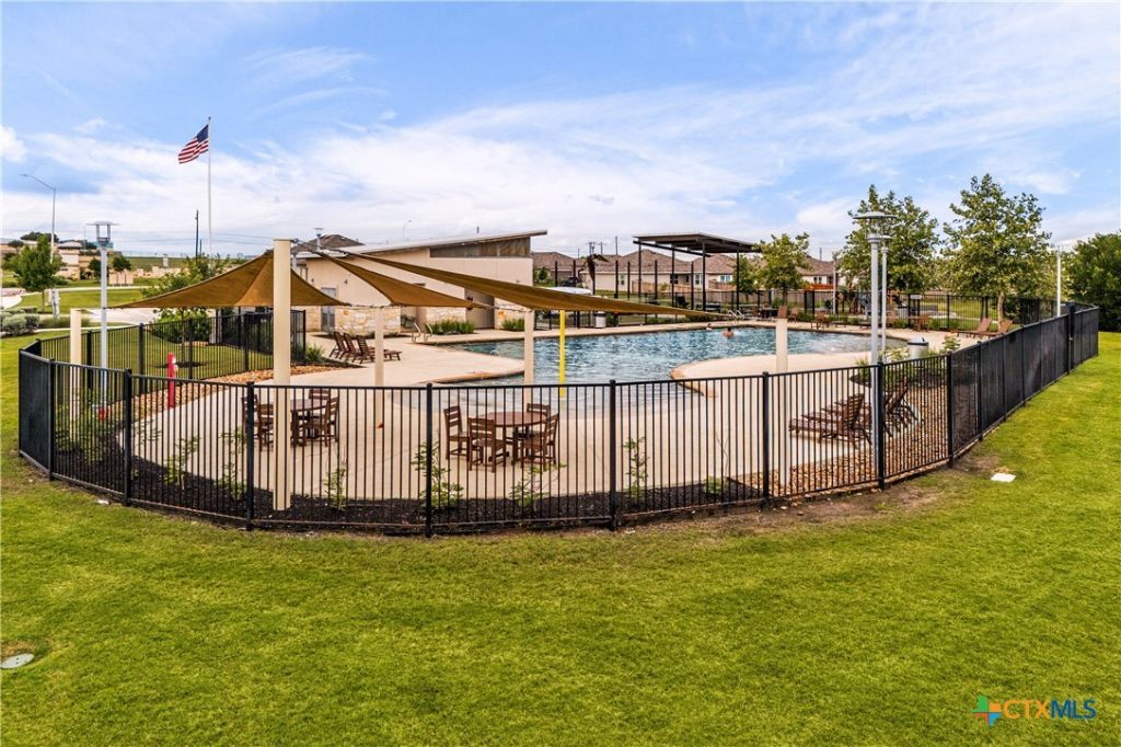 204 Yucca Drive, Seguin, TX 78155 Main Photo