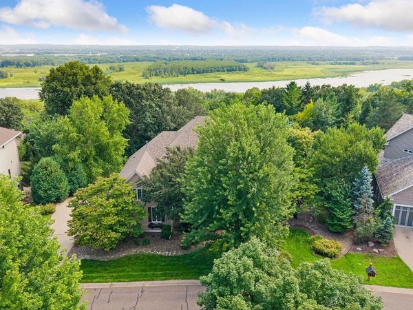 18221 Overland Trail, Eden Prairie, MN 55347