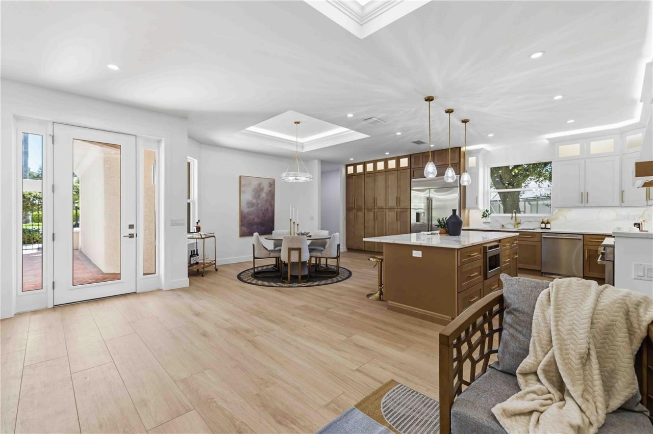 1354 Tearose Place, Sarasota, FL 34239 Photo