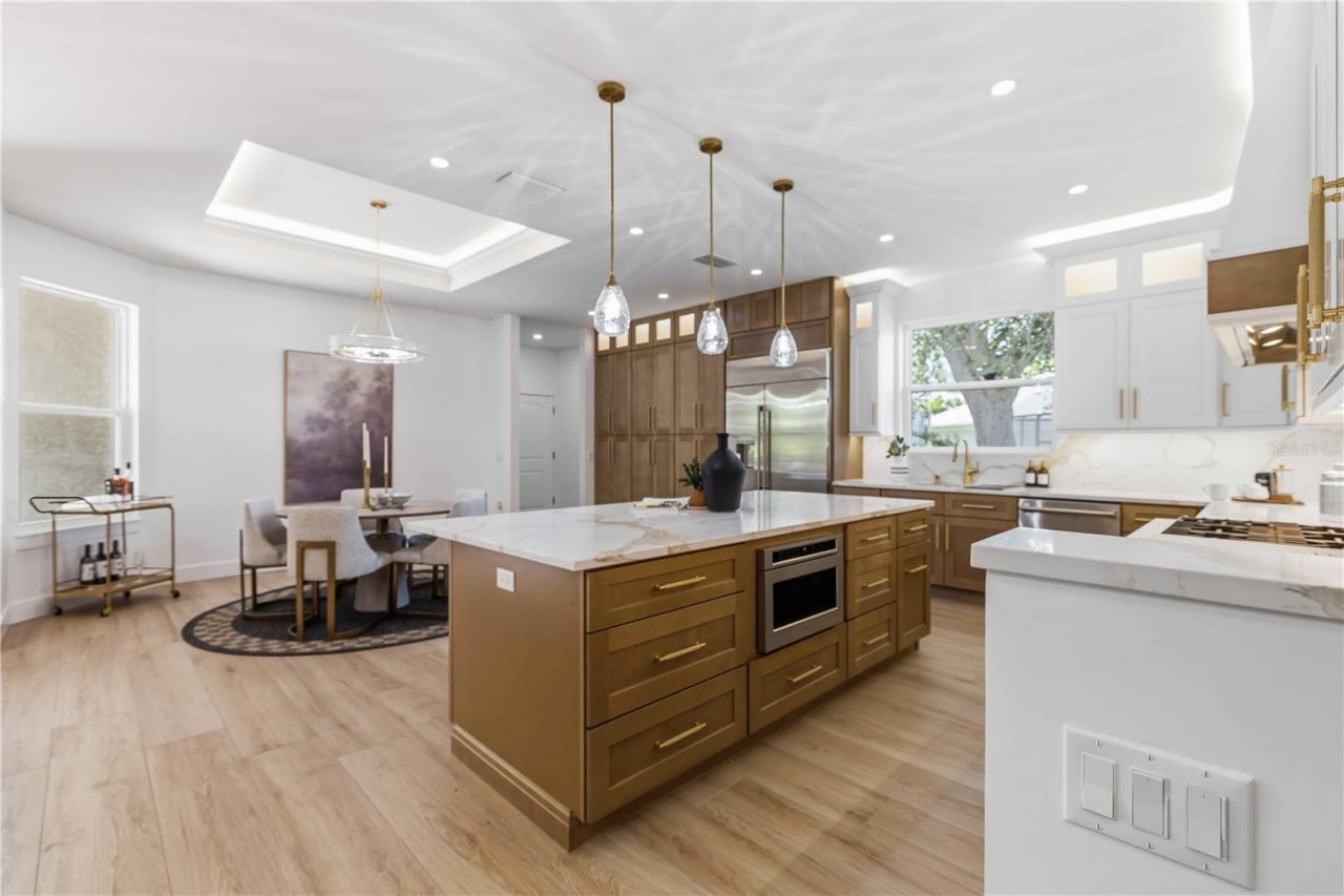 1354 Tearose Place, Sarasota, FL 34239 Photo