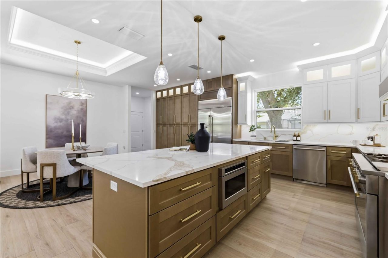 1354 Tearose Place, Sarasota, FL 34239 Photo
