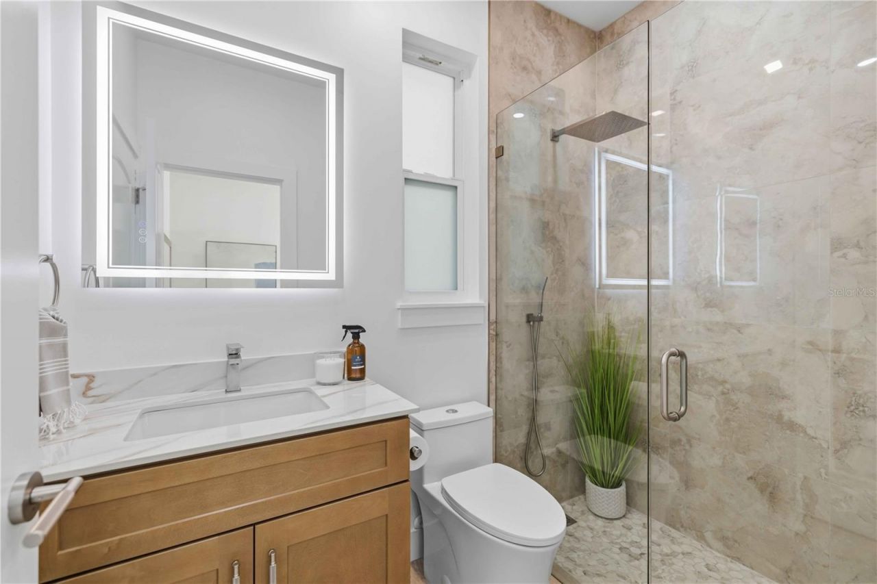 1354 Tearose Place, Sarasota, FL 34239 Photo