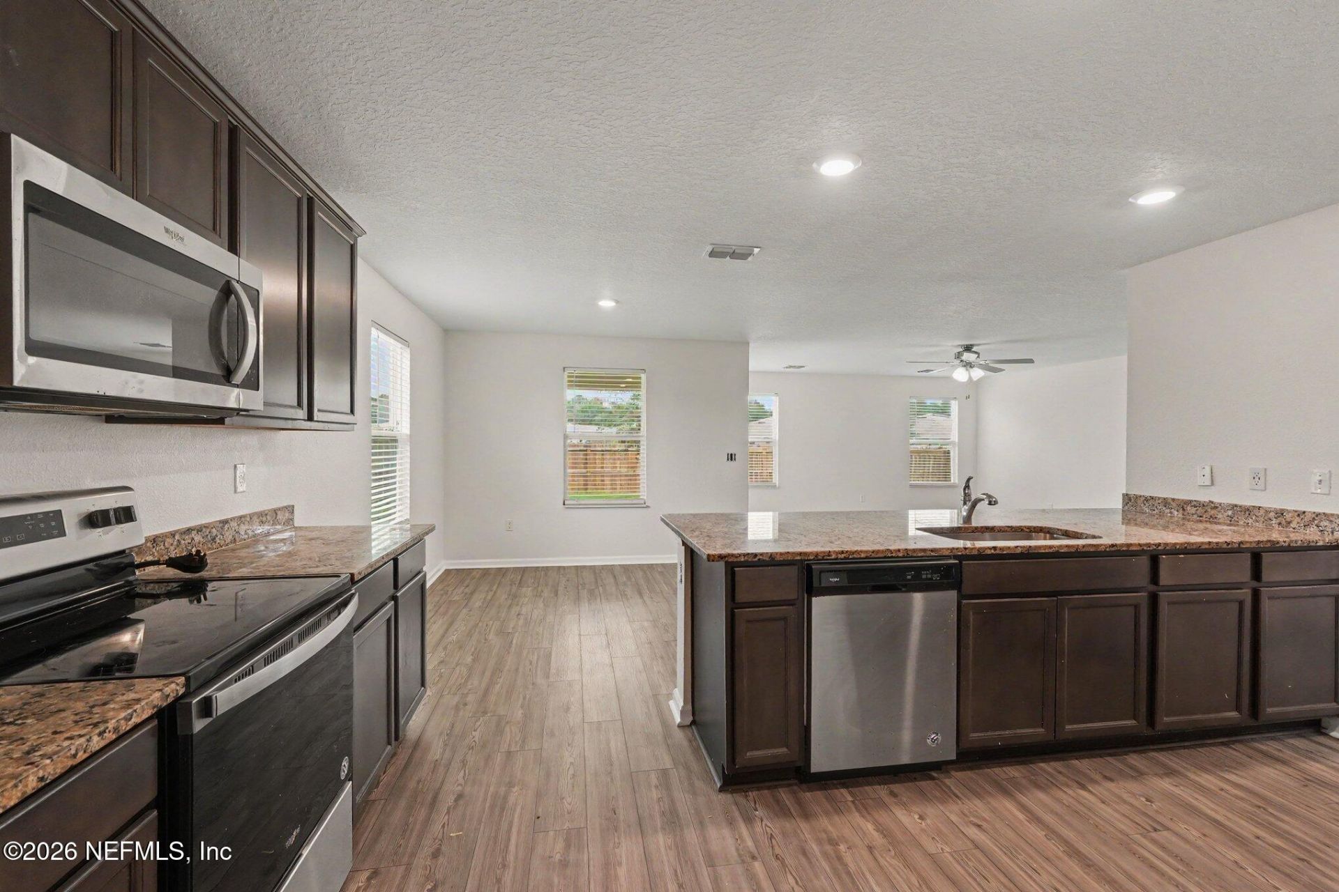 5944 Crosby Lake Way E, Macclenny, FL 32063 Photo