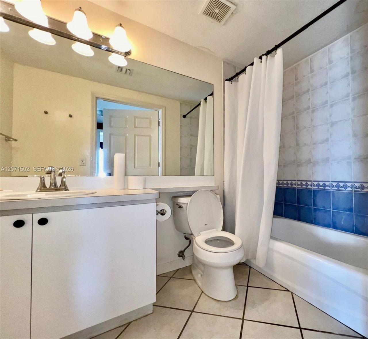 3500 Coral Way , Unit 1501, Miami, FL 33145 Photo