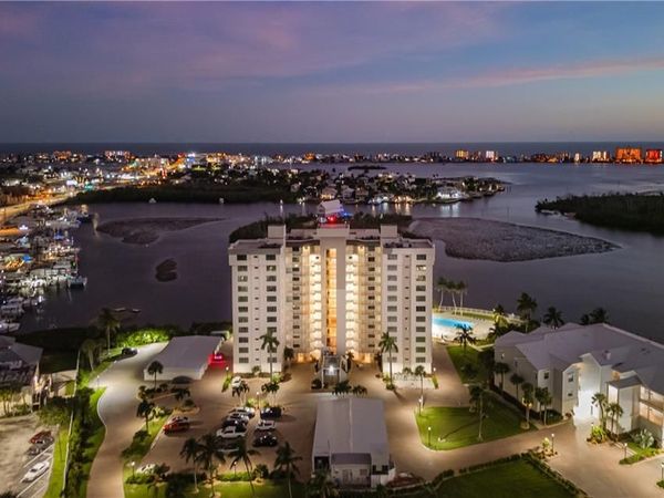 18120 San Carlos BLVD , Unit PH2, FORT MYERS BEACH, FL 33931