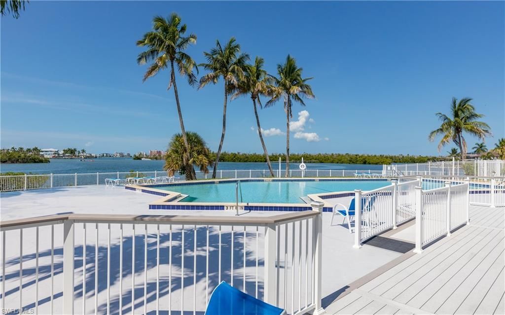 18120 San Carlos Blvd , Unit PH2, Fort Myers Beach, FL 33931 Photo