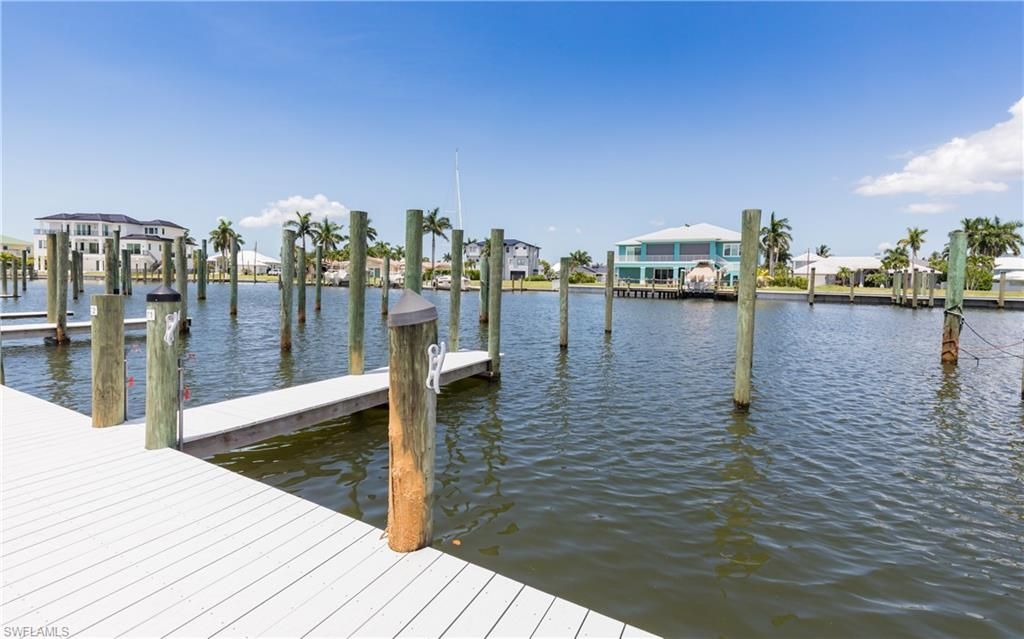 18120 San Carlos Blvd , Unit PH2, Fort Myers Beach, FL 33931 Photo