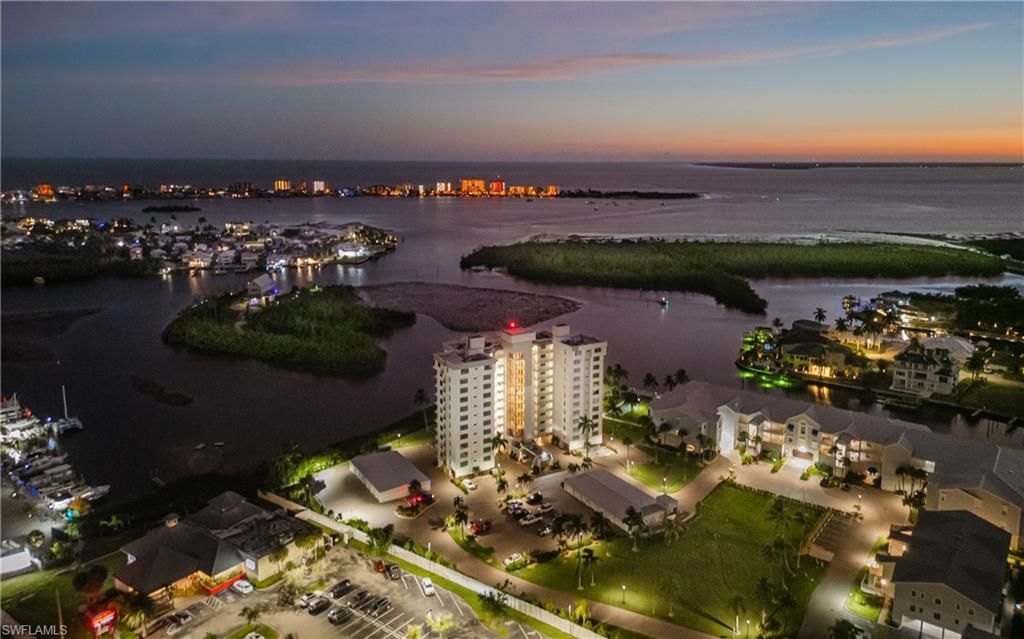 18120 San Carlos Blvd , Unit PH2, Fort Myers Beach, FL 33931 Photo
