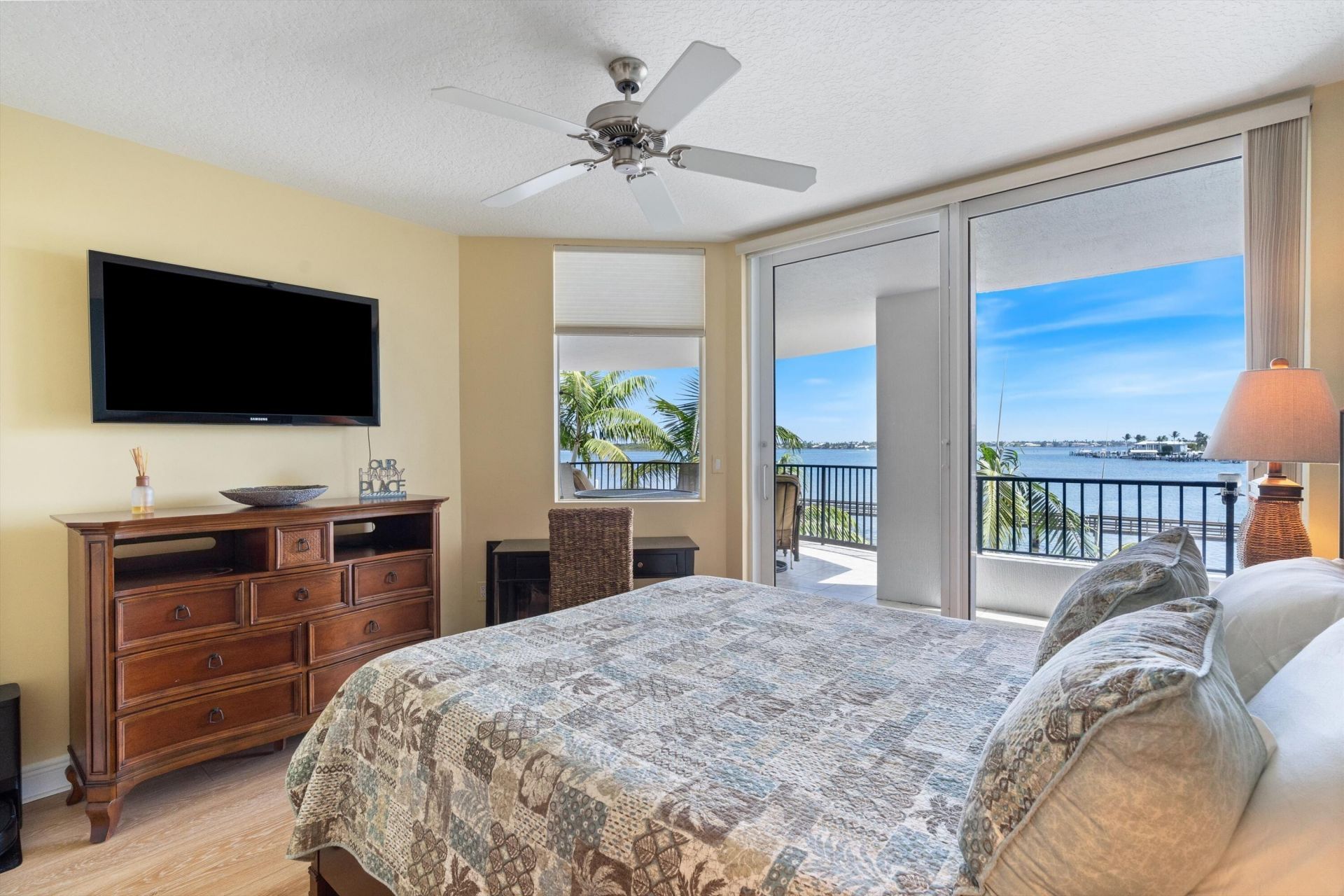 2700 N Federal Highway, Unit 306, Boynton Beach, FL 33435 Photo