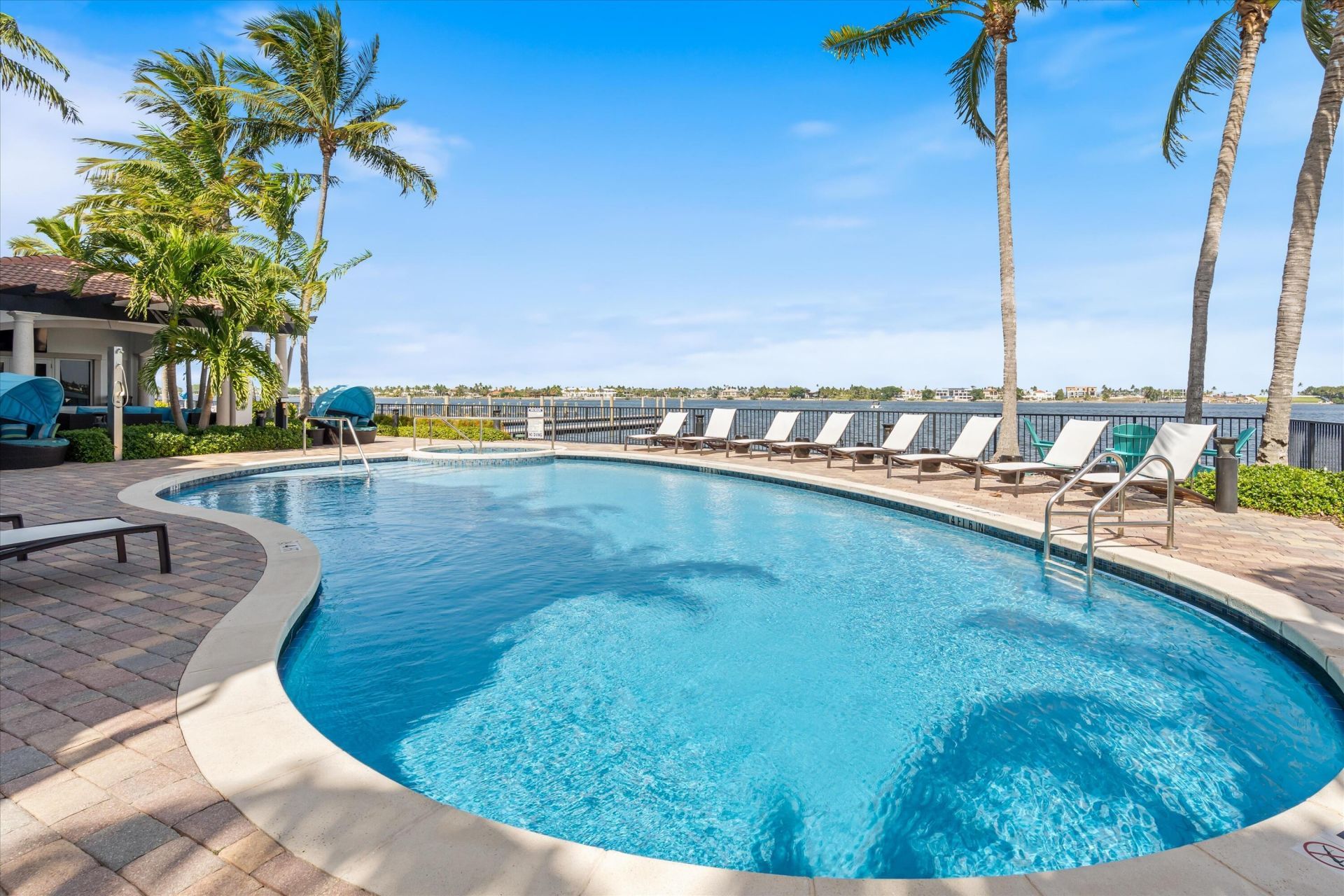 2700 N Federal Highway, Unit 306, Boynton Beach, FL 33435 Photo