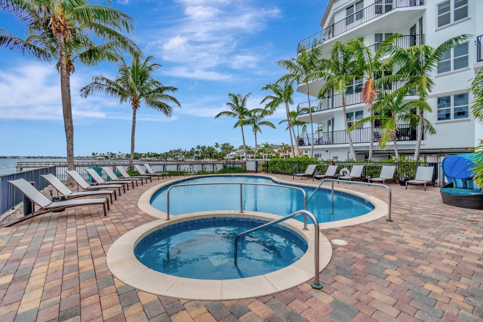 2700 N Federal Highway, Unit 306, Boynton Beach, FL 33435 Photo