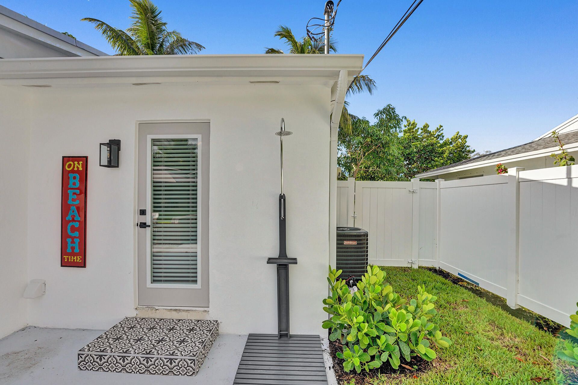 251 NE 17th Street, Delray Beach, FL 33444 Photo