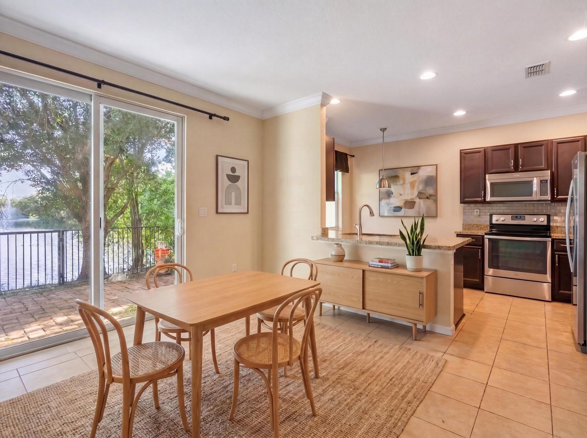 301 Lake Monterey Circle, Boynton Beach, FL 33426 Photo