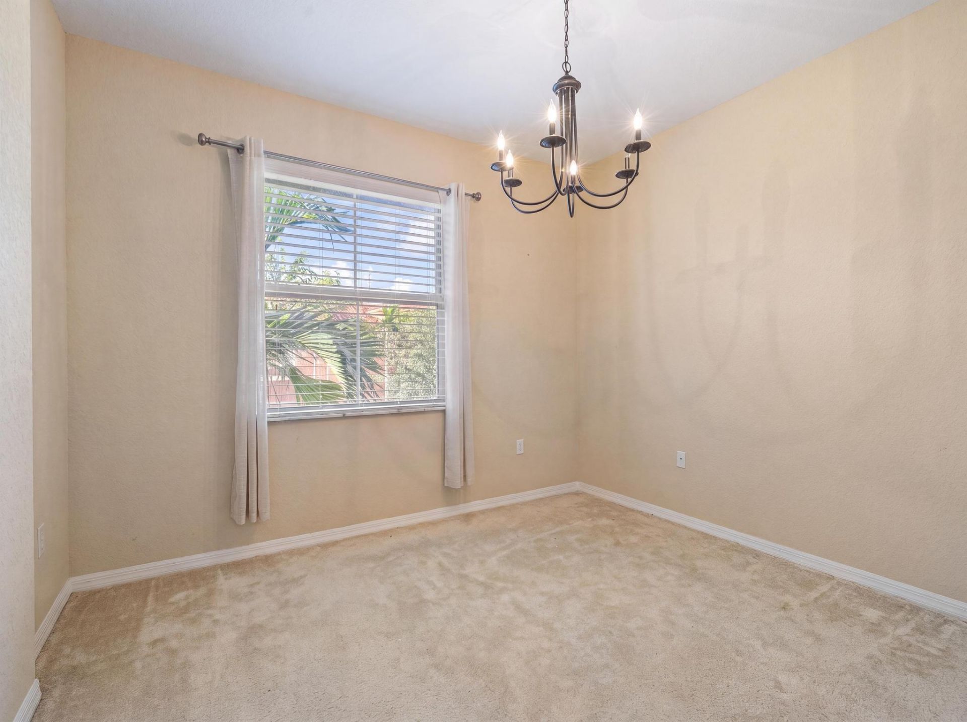 301 Lake Monterey Circle, Boynton Beach, FL 33426 Photo