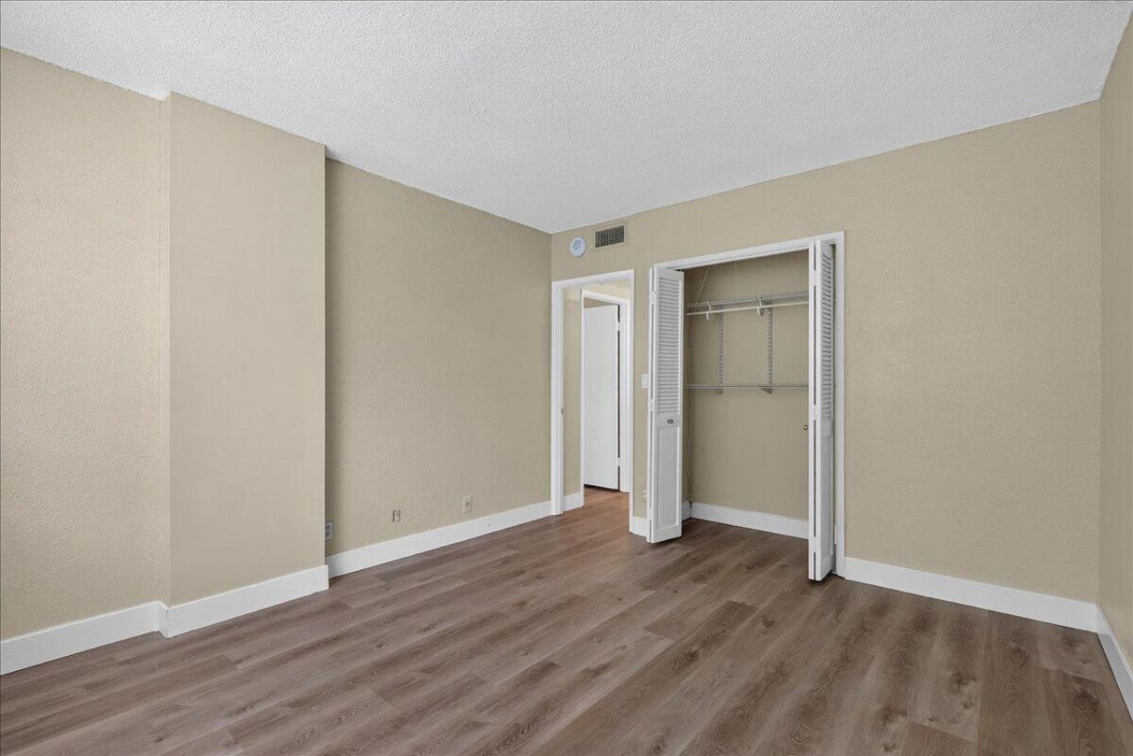 4200 Hillcrest Drive, Hollywood, FL 33021 Photo