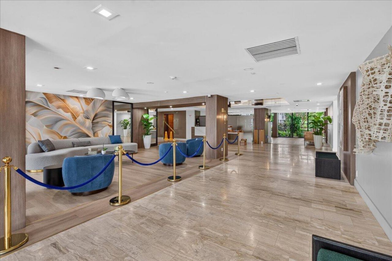 4200 Hillcrest Drive, Hollywood, FL 33021 Photo