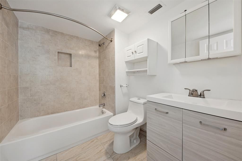 4501 NE 21st, Unit 109, Fort Lauderdale, FL 33308 Photo