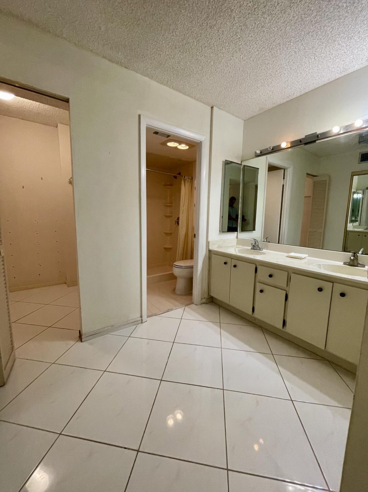 2802 N 46th Avenue, Unit B318, Hollywood, FL 33021 Photo
