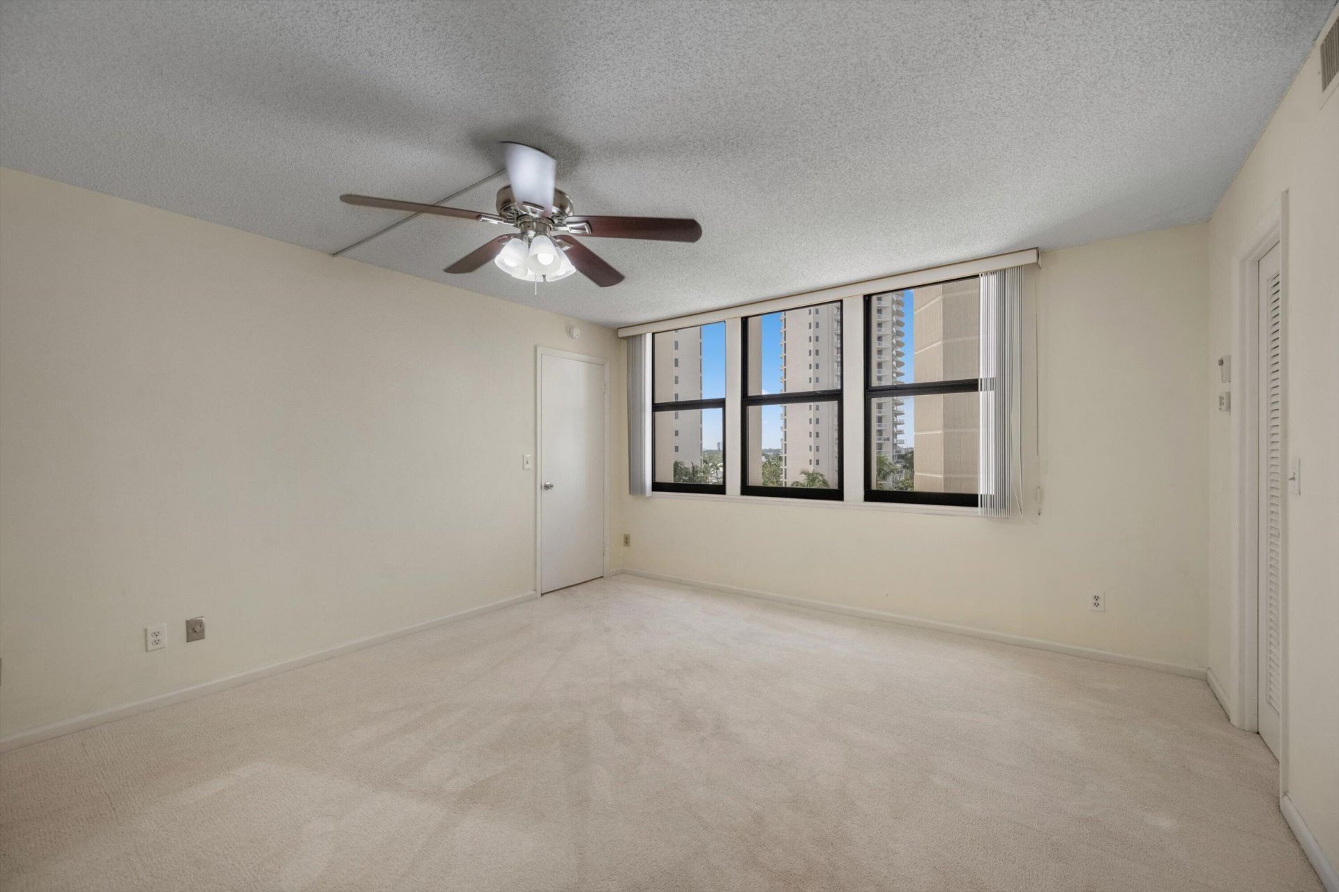 2800 N Ocean Drive, Unit A-8B, Riviera Beach, FL 33404 Photo