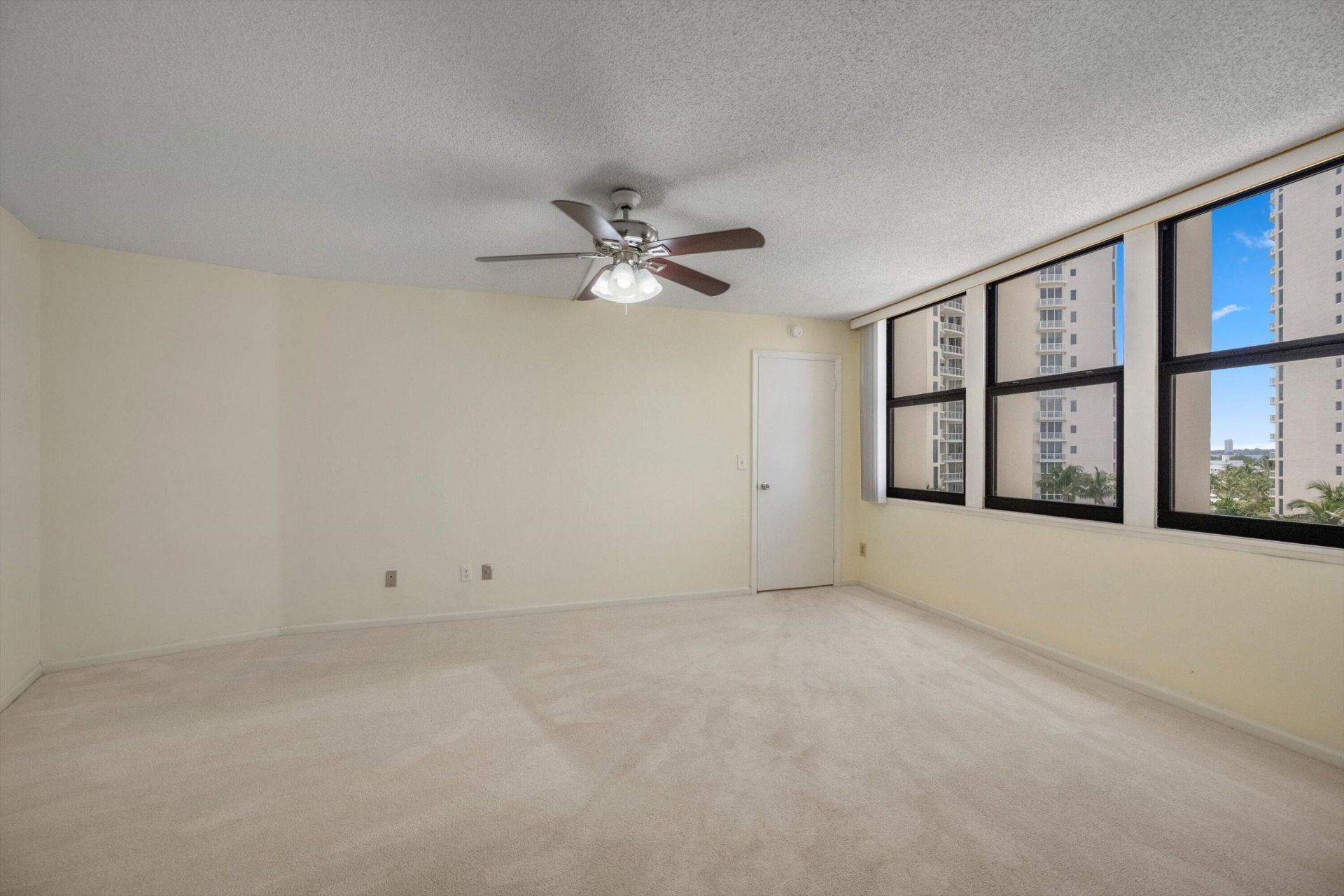 2800 N Ocean Drive, Unit A-8B, Riviera Beach, FL 33404 Photo