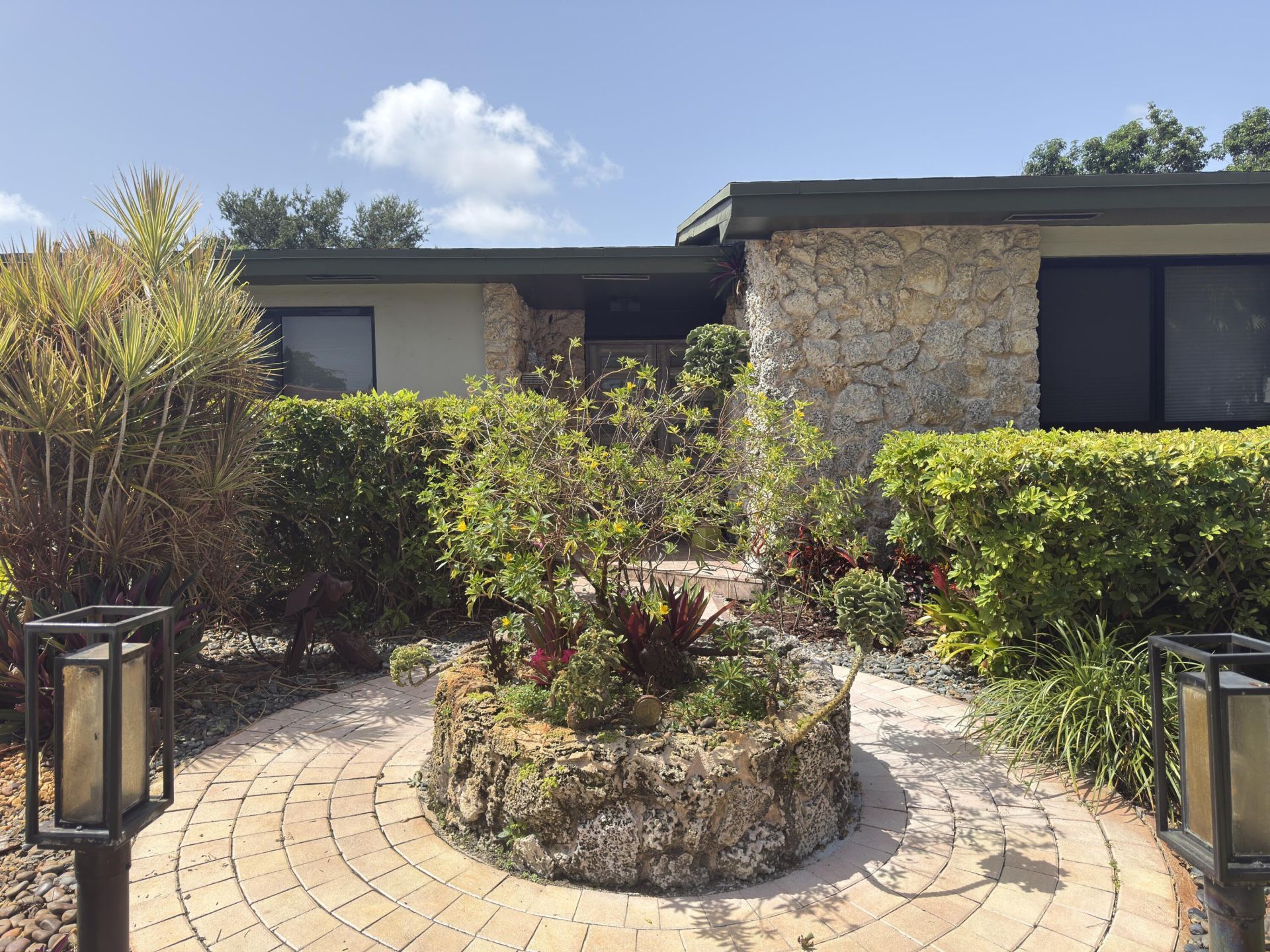 1970 NE 198th Terrace, Miami, FL 33179 Photo
