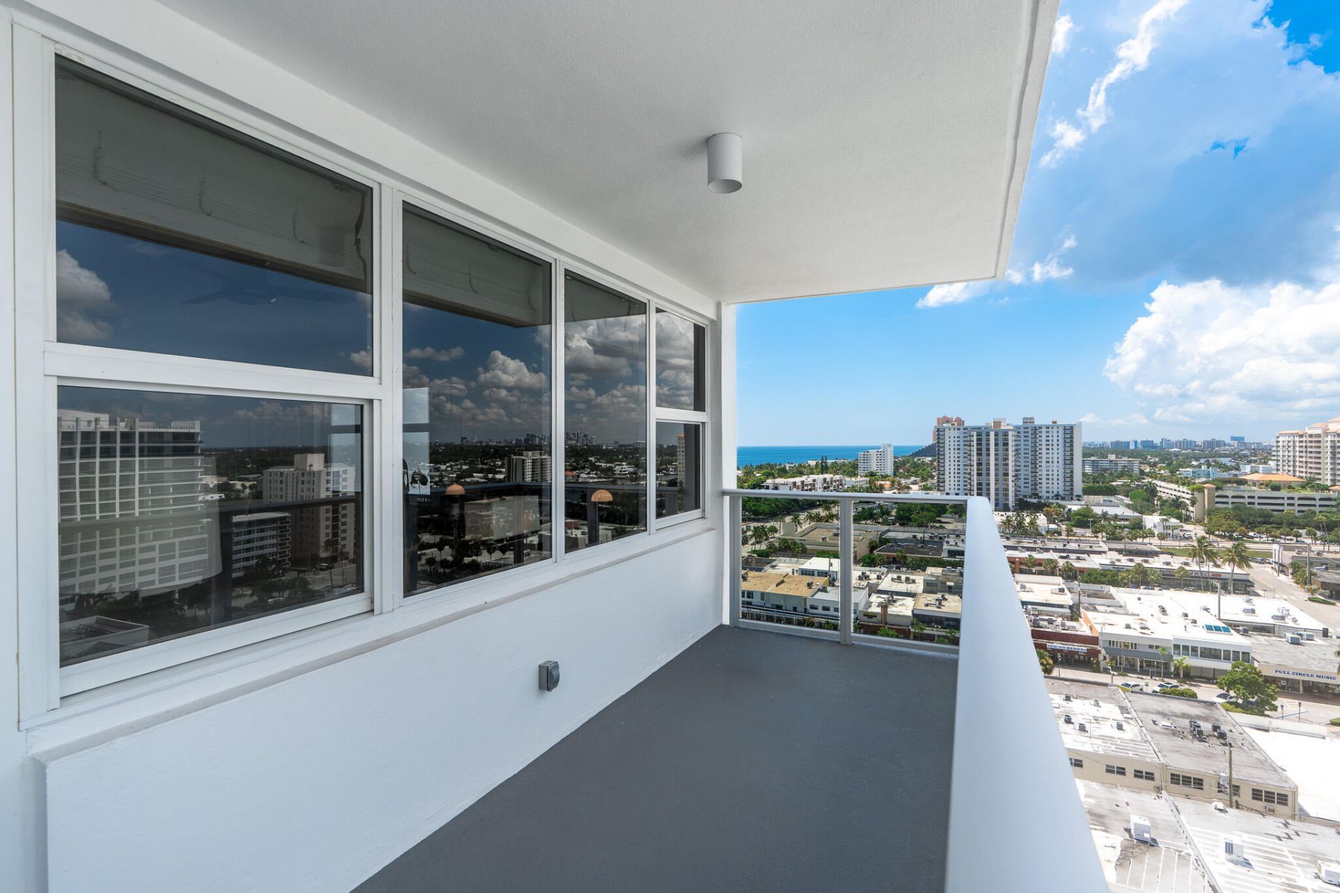 3333 NE 34th Street, Unit 1616, Fort Lauderdale, FL 33308 Photo