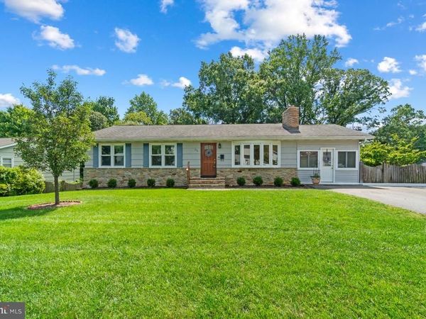 290 HALSEY ROAD, ANNAPOLIS, MD 21401