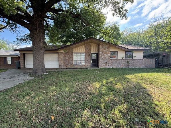 705 Kate Street , Copperas Cove, TX 76522