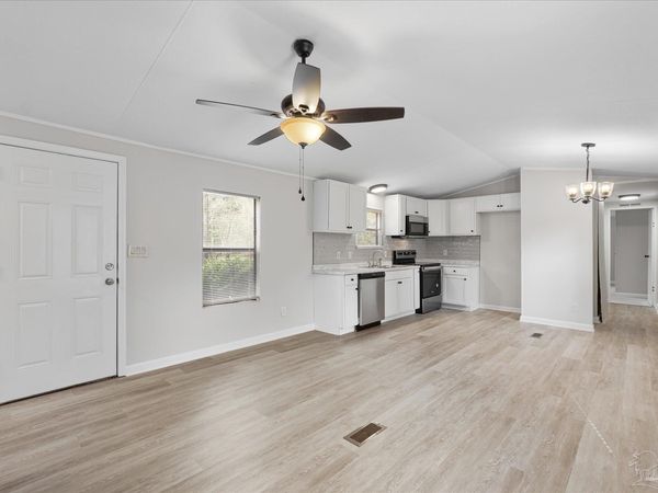 3516 N S St, Pensacola, FL 32505