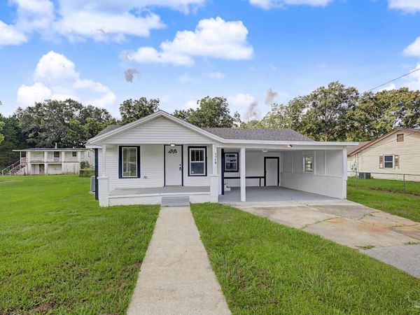 1119 Muscogee Rd, Cantonment, FL 32526