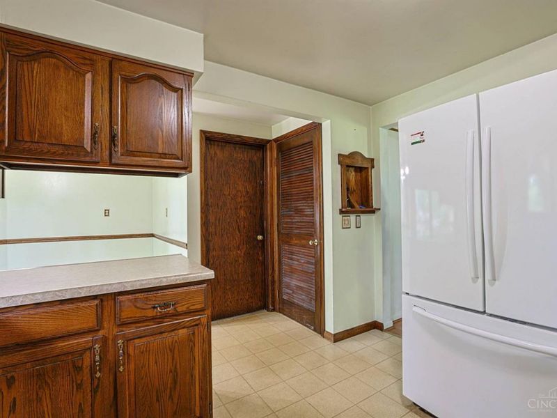 5522 Garrett Drive, Miami Township, OH 45150 Photo 11