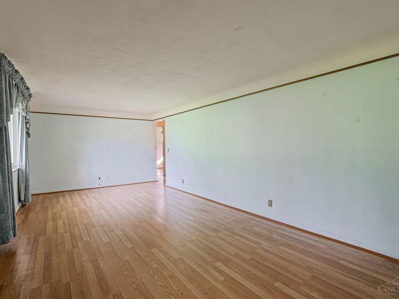 5522 Garrett Drive, Miami Township, OH 45150 Photo 5