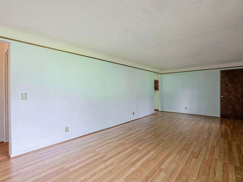 5522 Garrett Drive, Miami Township, OH 45150 Photo 7