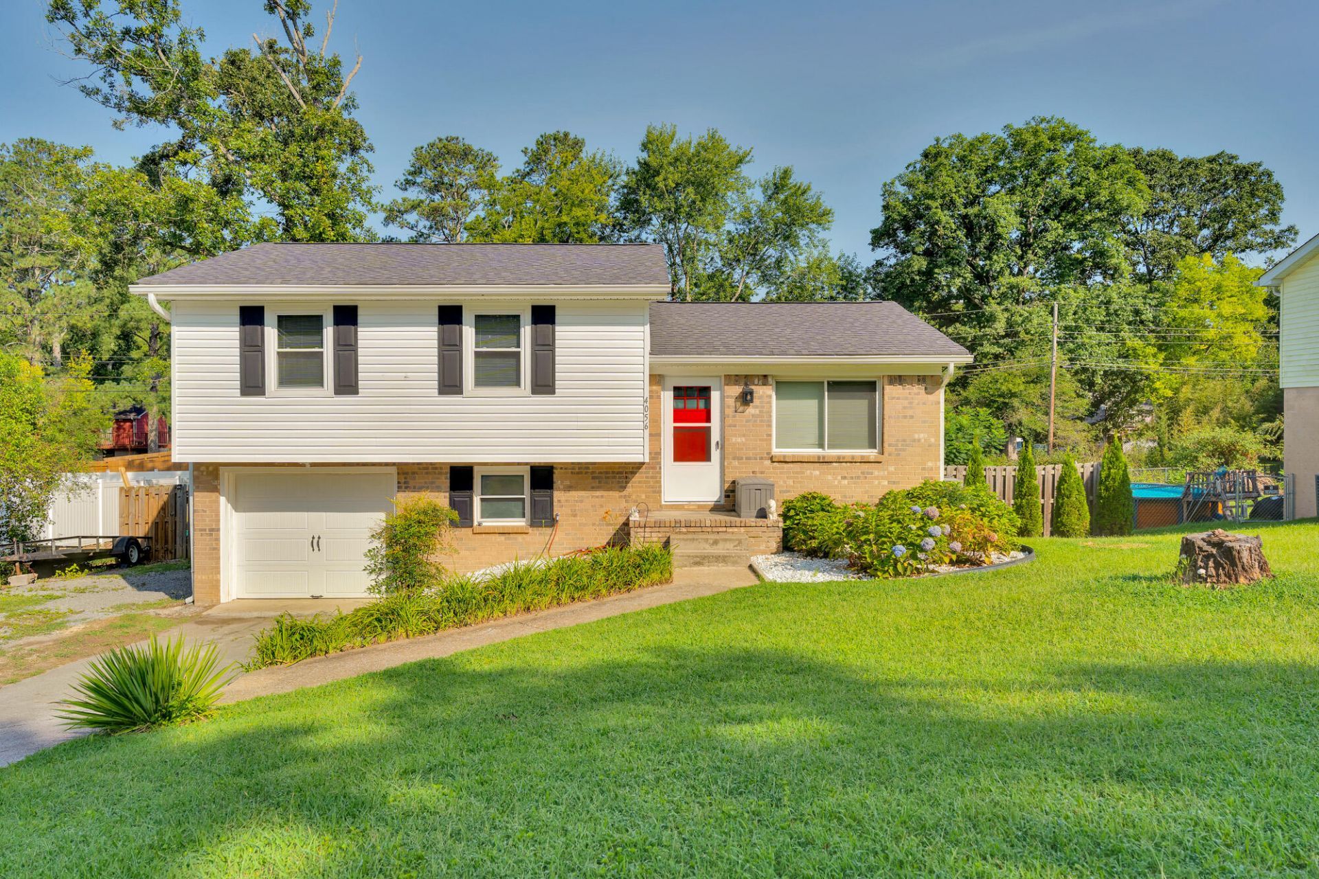 4056 E Freedom Circle, Ooltewah, TN 37363 Main Photo